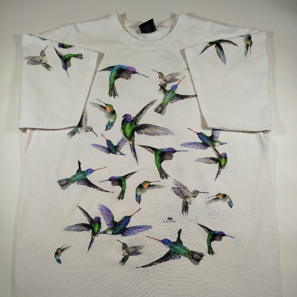 Vintage hummingbird t shirt